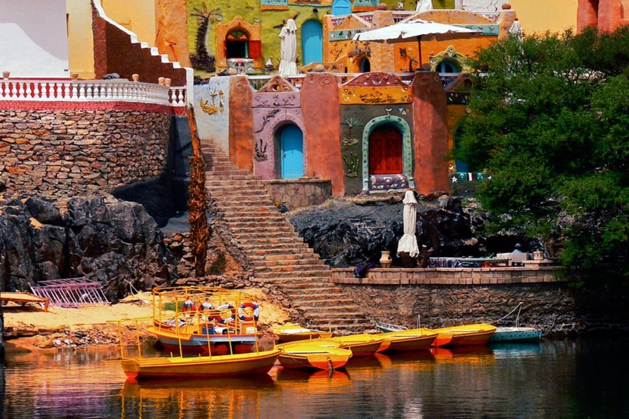 Egypt in Depth I 10 Days 09 nights I start Thursdays.I 05 nights Cairo and 4 nights Cruise