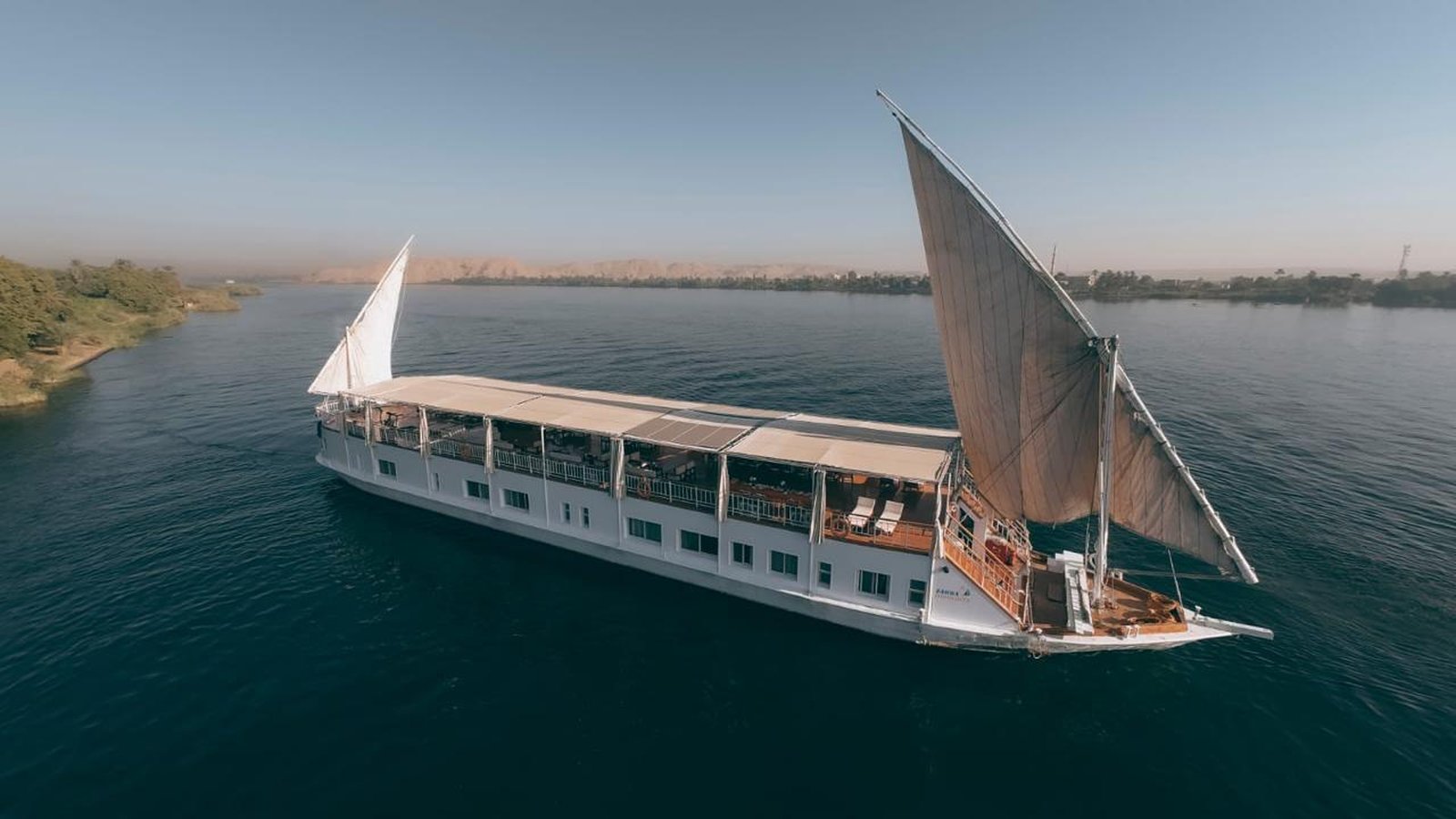 Zahra Dahabiya Nile Cruise