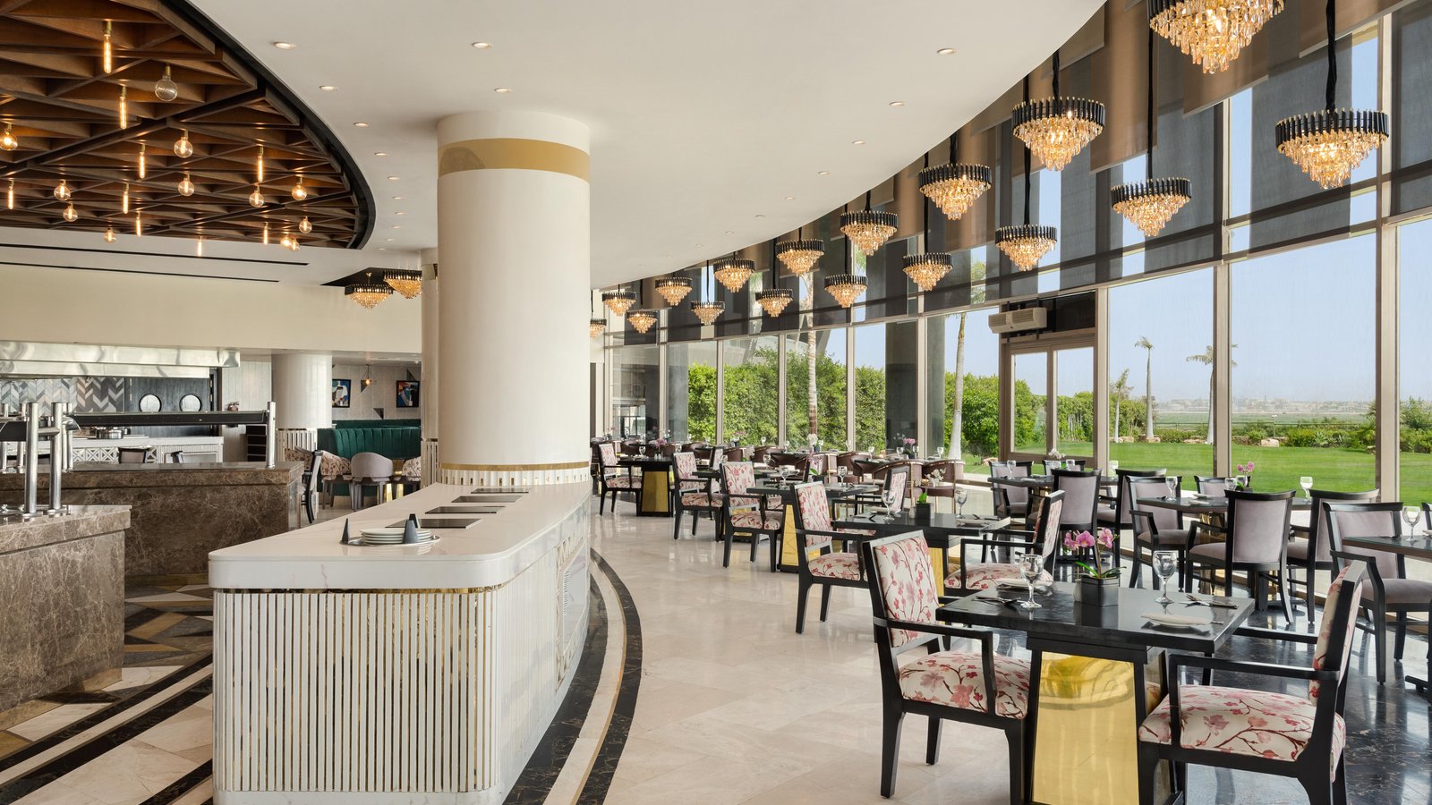 Radisson Blu Hotel & Convention Center, Alexandria