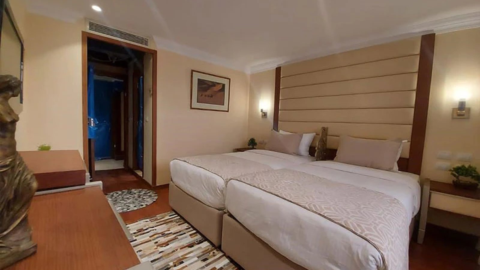 Sonesta Moon Goddess