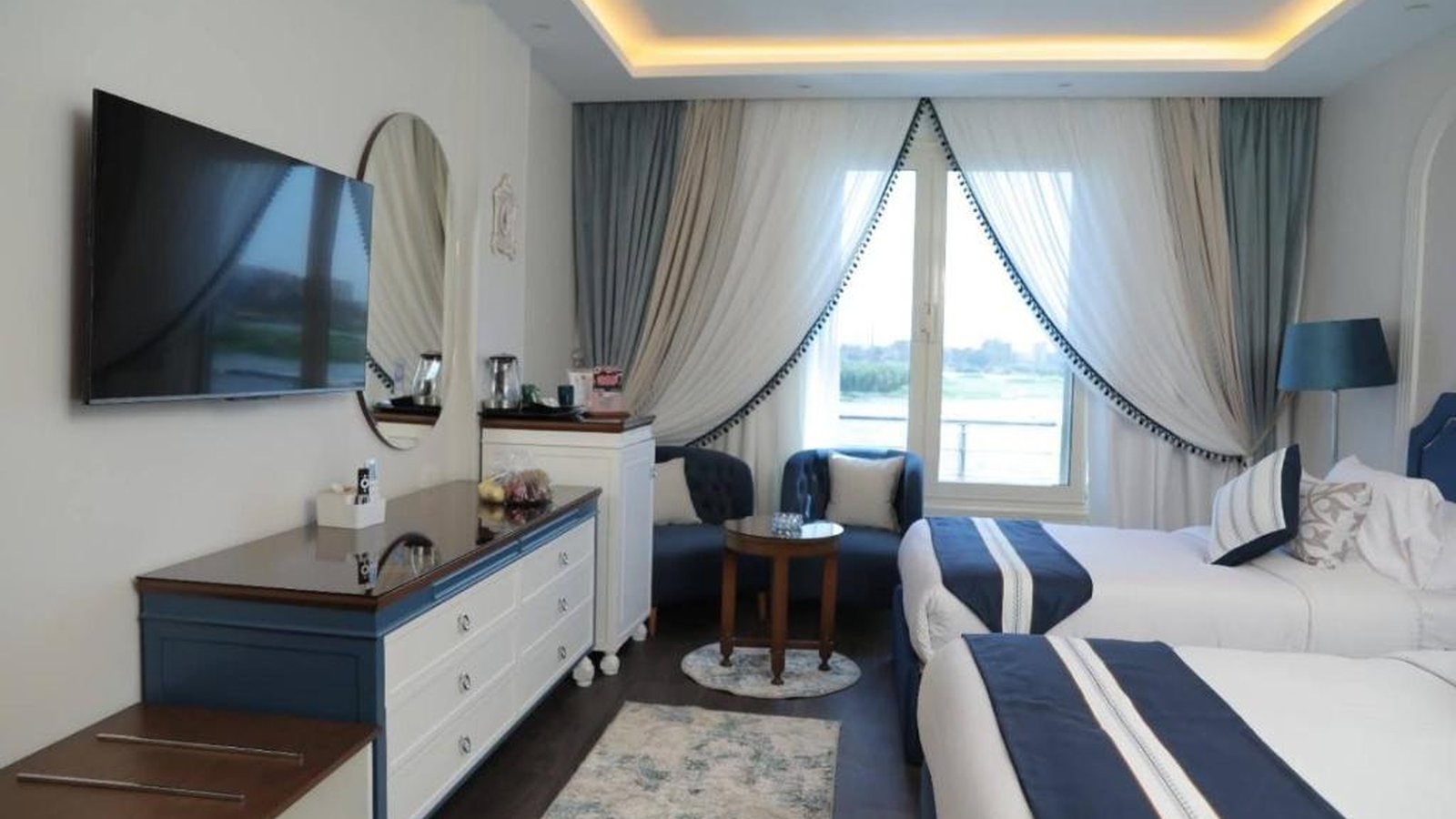 Skyline Boutique Hotel