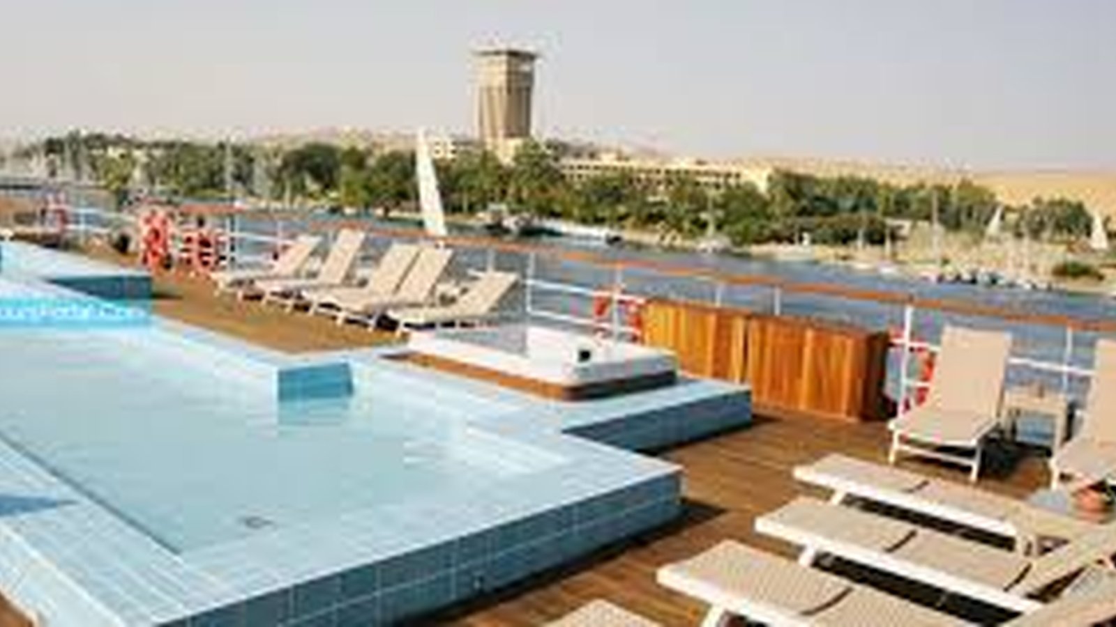 Movenpick MS Royal Lily