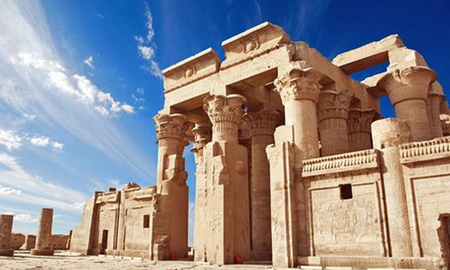 Egypt Super Deluxe 14 days - 13 Nights Upscale Cruise Luxor