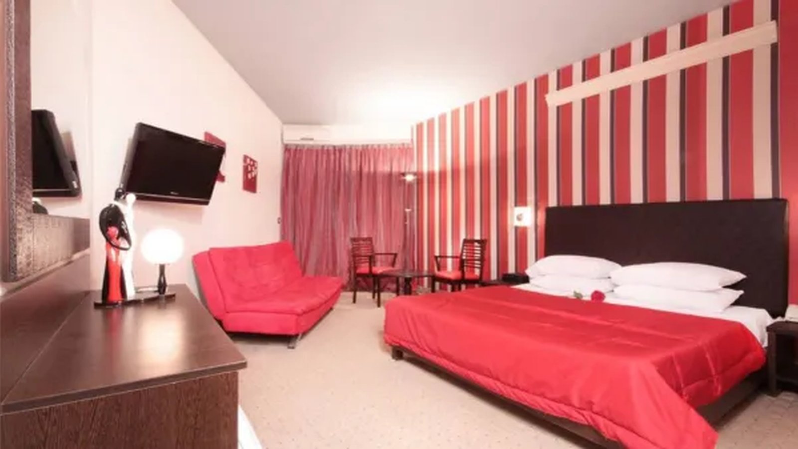 Bay Inn Hotel
