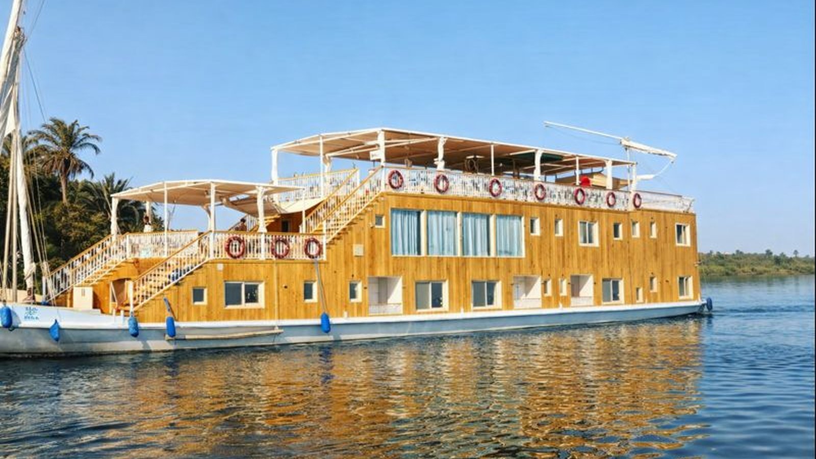 Sultana Luxury Dahabia