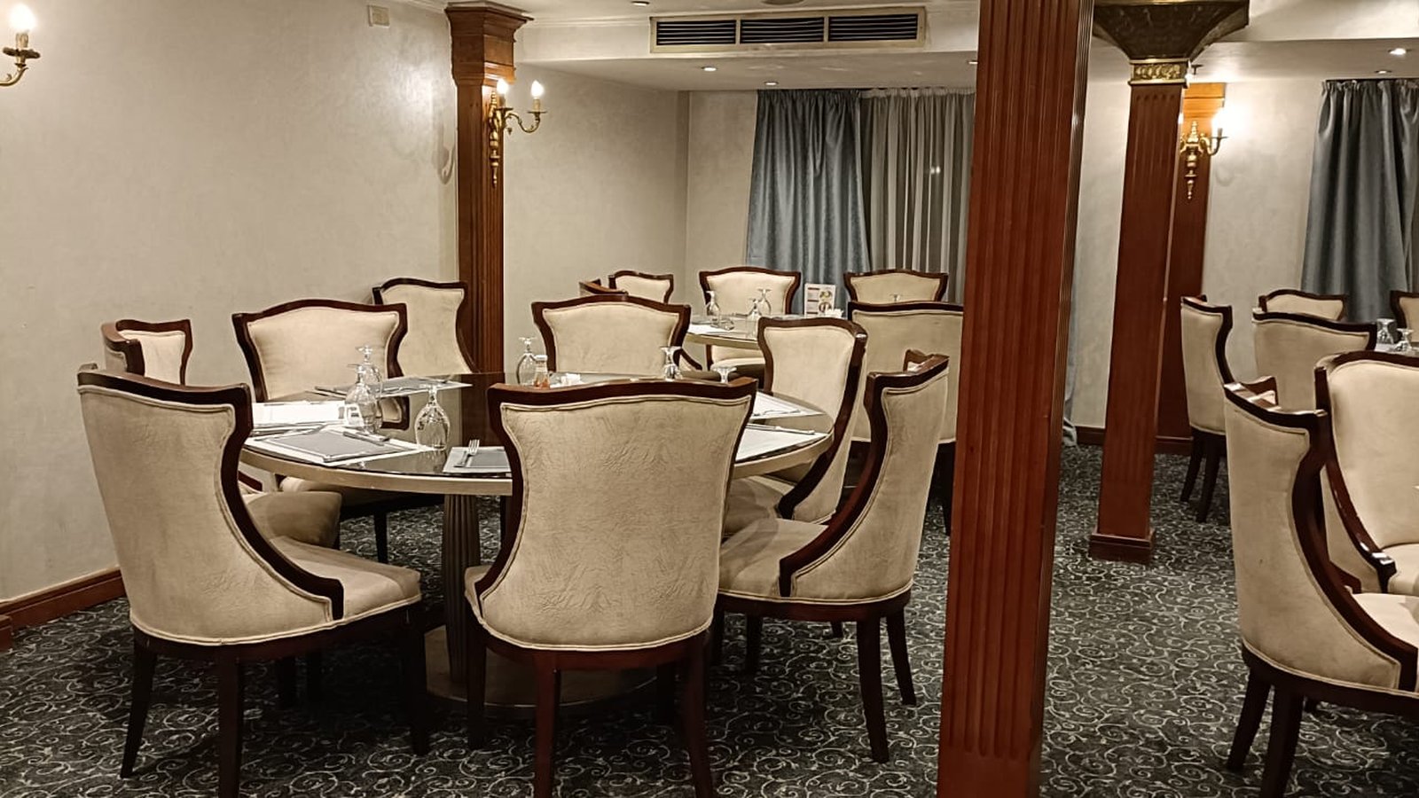 M-S QUEEN TI-YI NILE CRUISE