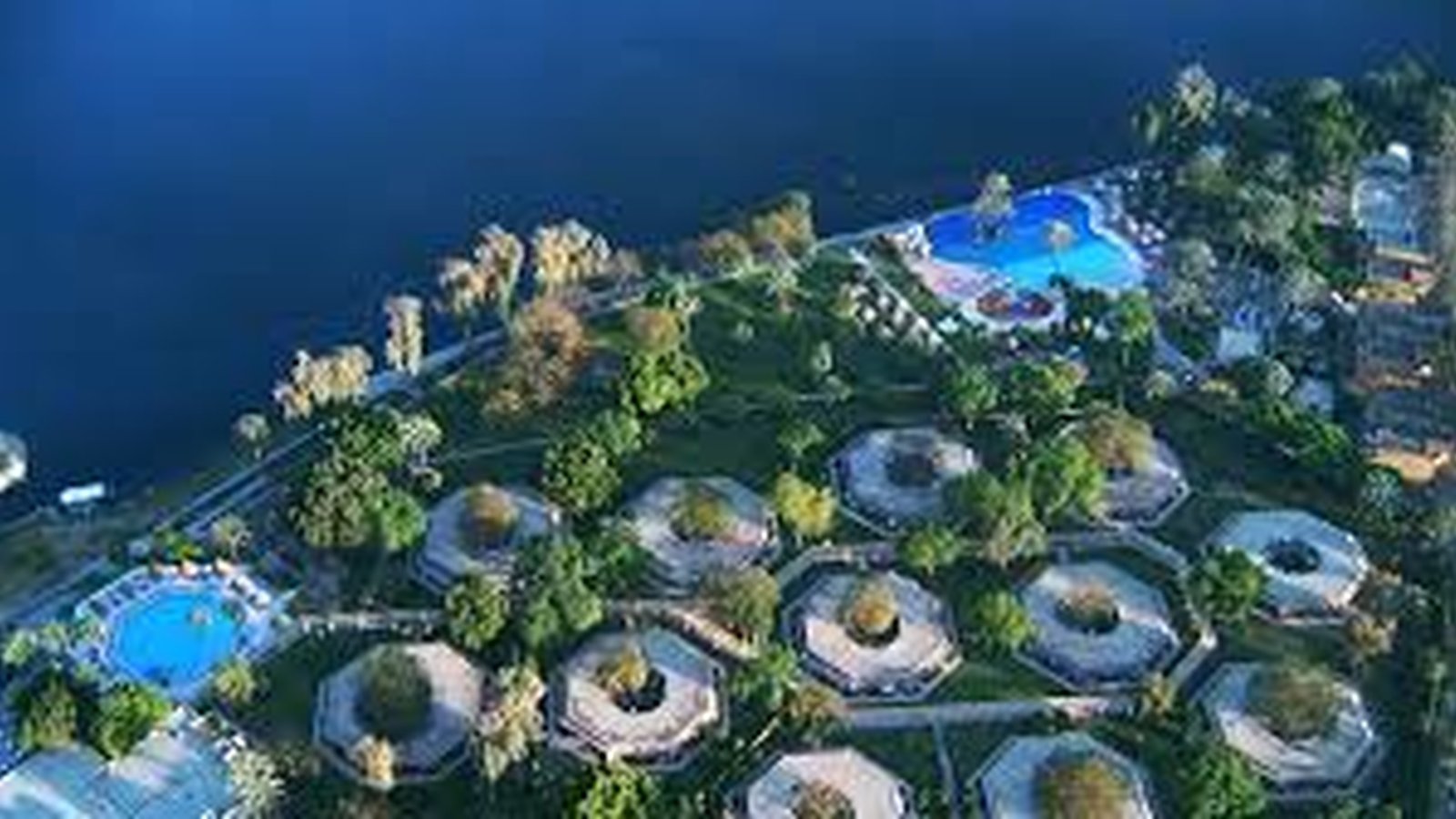 Jolie Ville Kings Island Luxor