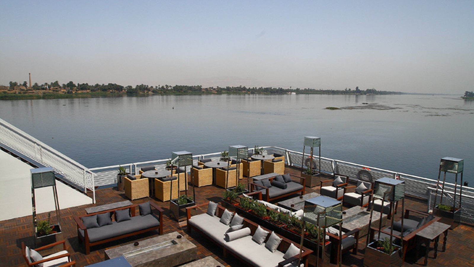 Mövenpick MS Darakum