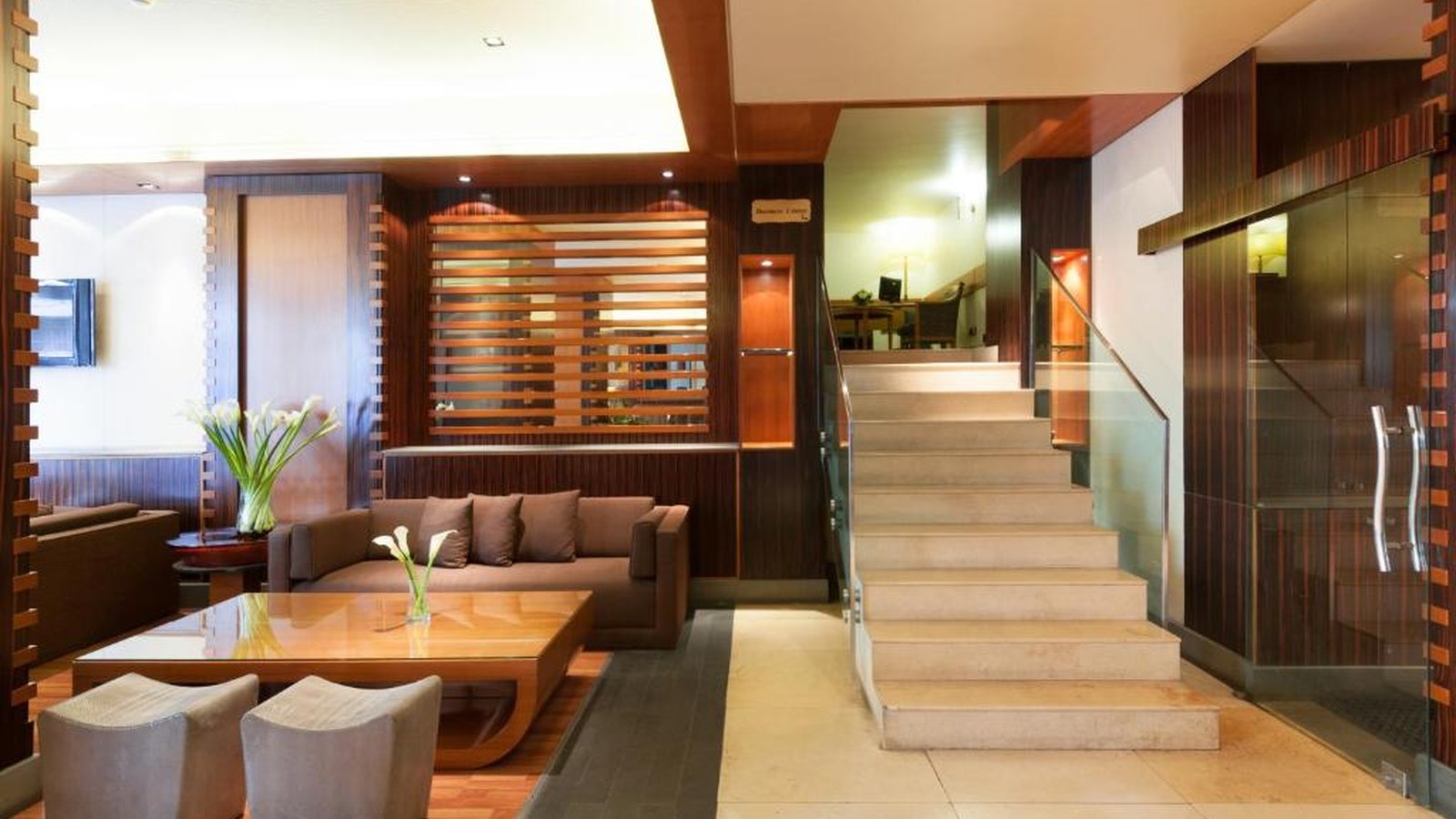 Le Commodore Hotel