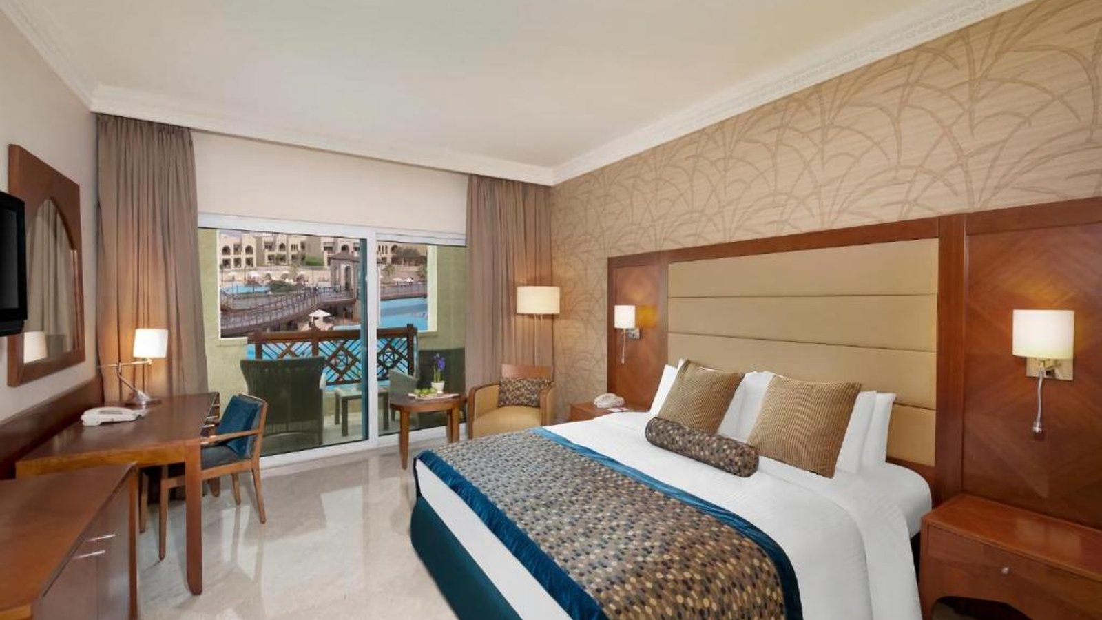 Crown plaza hotel