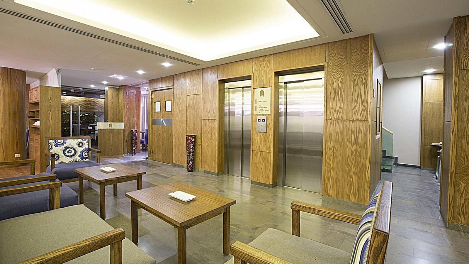 J hotel and spa