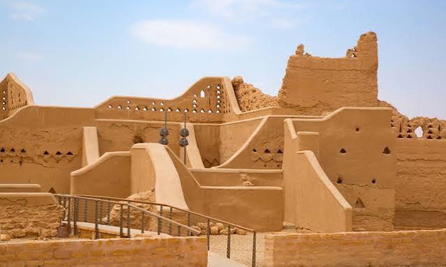 Saudi Arabia Total Solar Eclipse 2027 Aug 01 - Aug 08