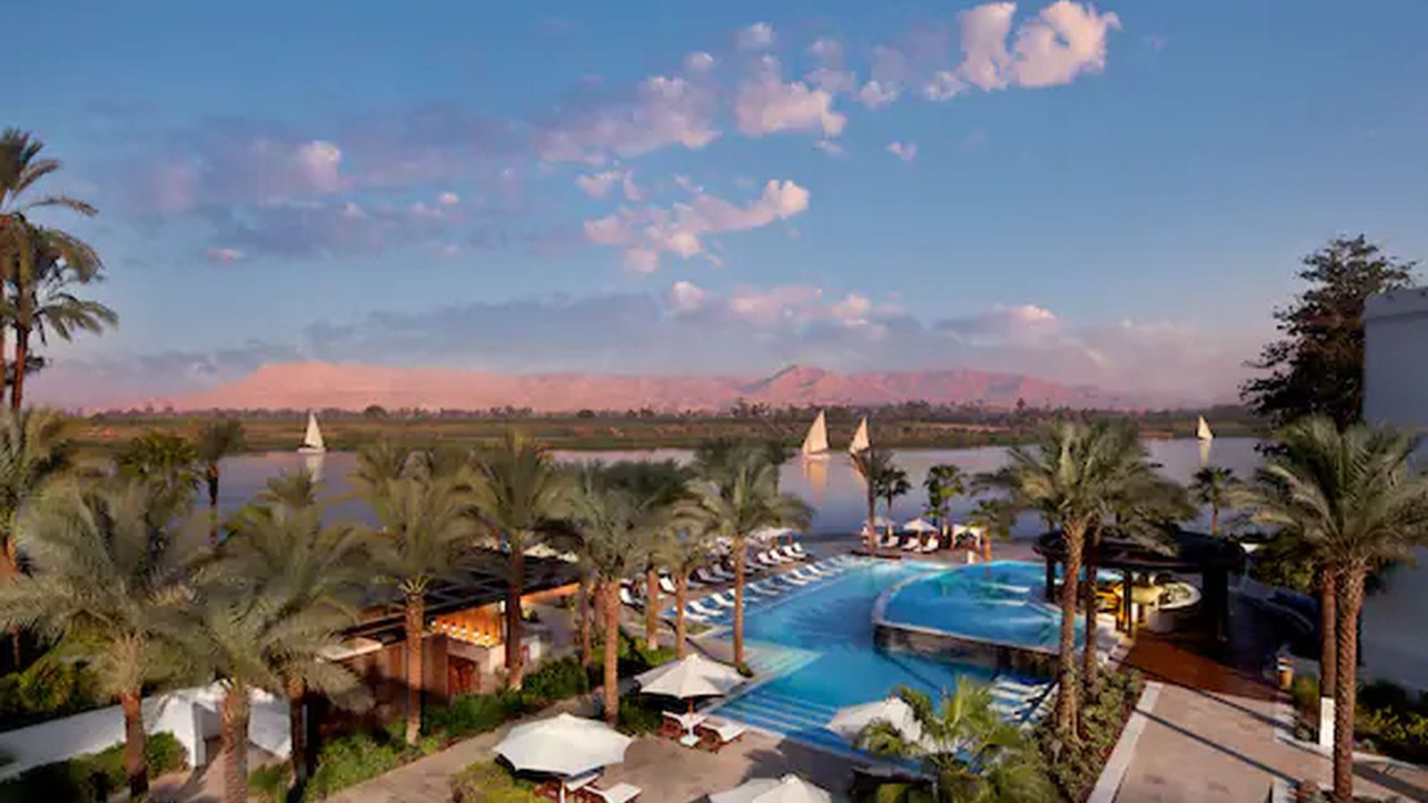 Hilton Luxor Resort & Spa