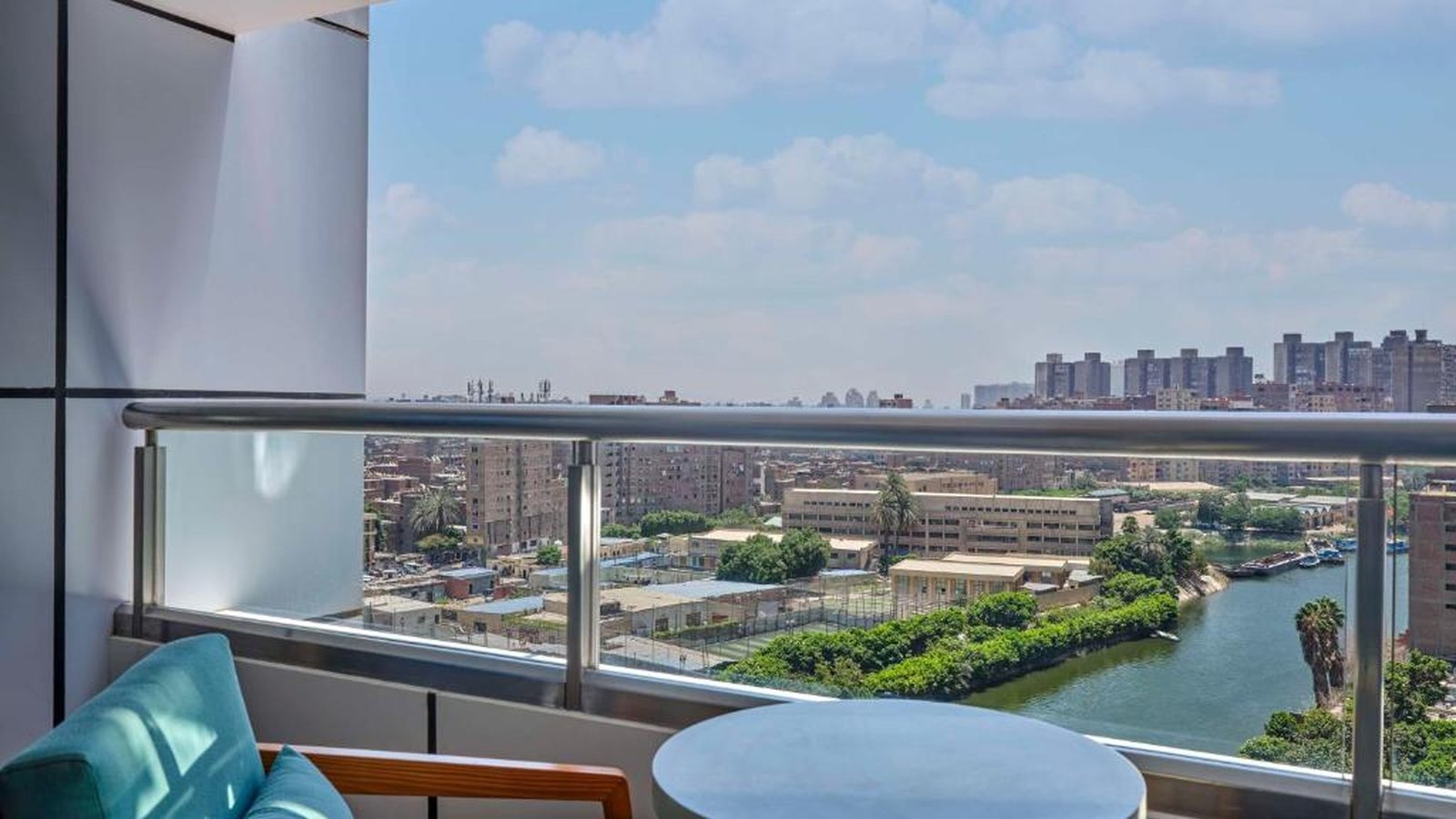 Hilton Cairo Nile Maadi