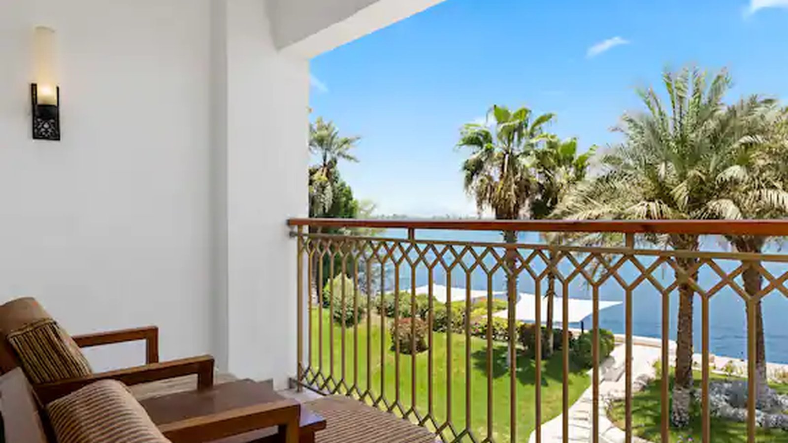 Hilton Luxor Resort & Spa